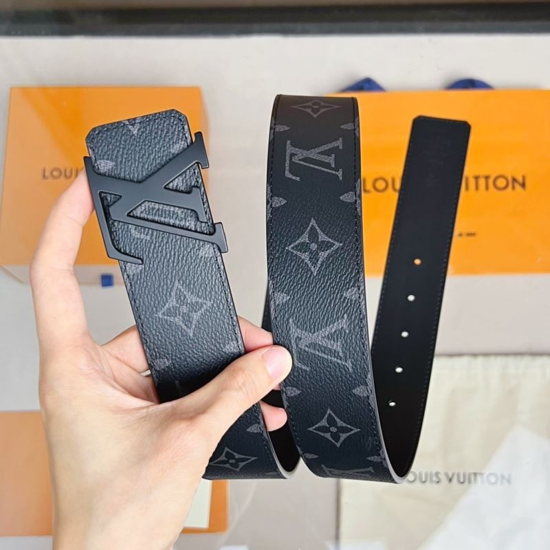 l0vis Vvtt0n belts